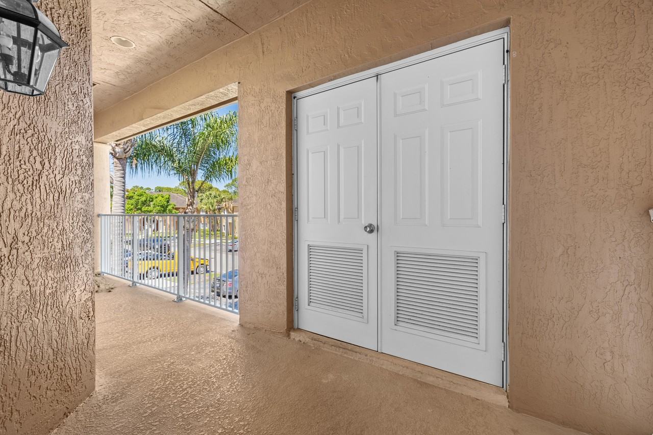 8243 Mulligan Cir Unit 3522 - Photo 7 of 32