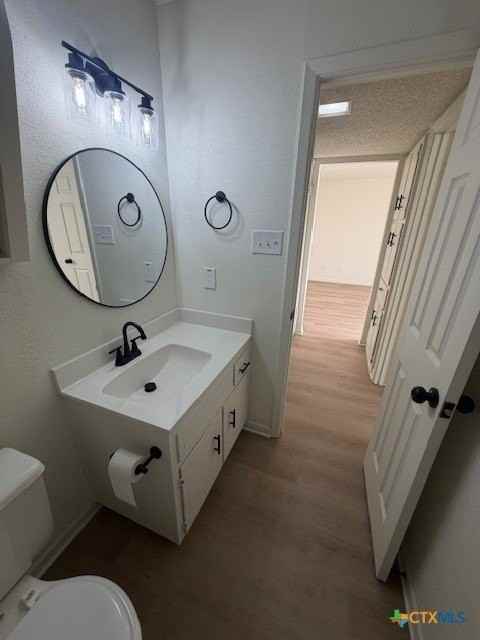 1005 Eastside Dr #A - Photo 3 of 9