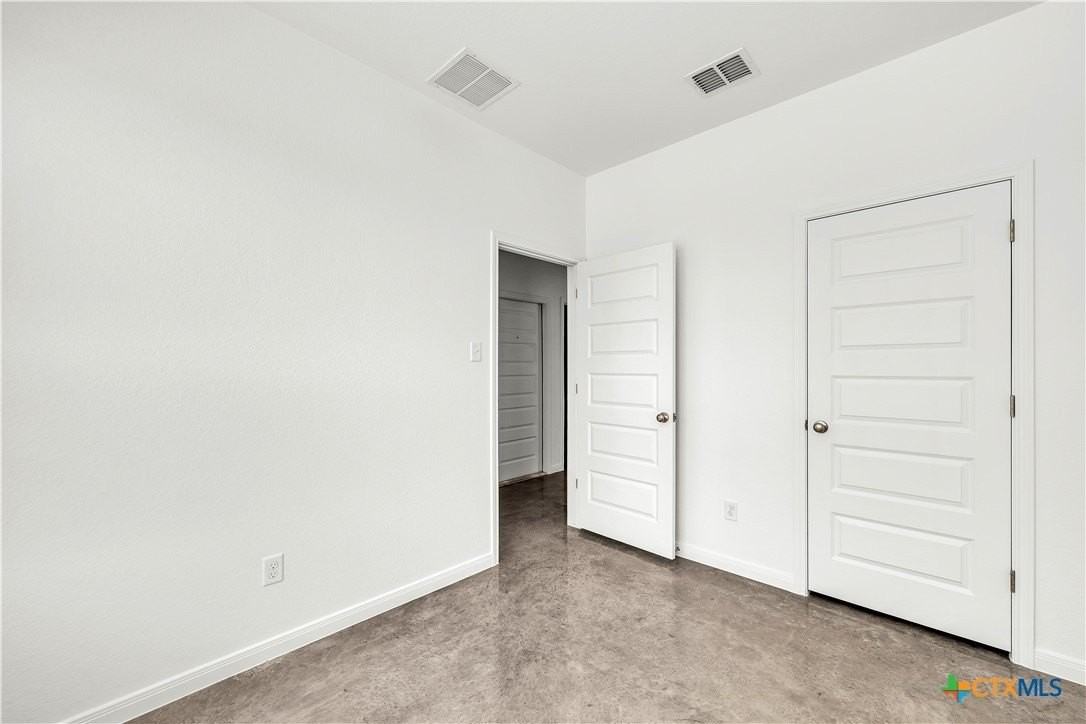 2914 Quail Ridge Ln - Photo 4 of 21