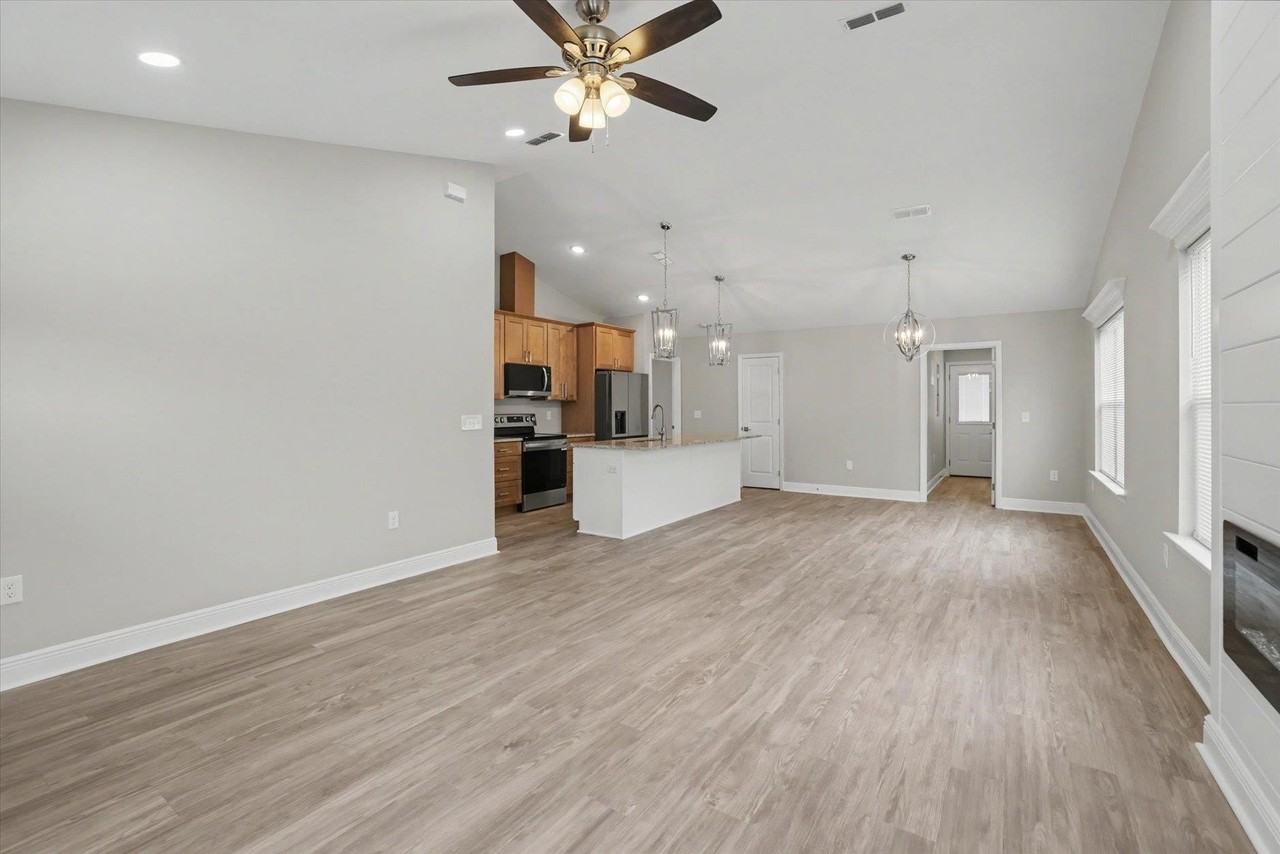 37 Haida Trl - Photo 6 of 36