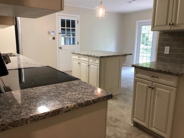 2329 Limerick Dr - Photo 5 of 8