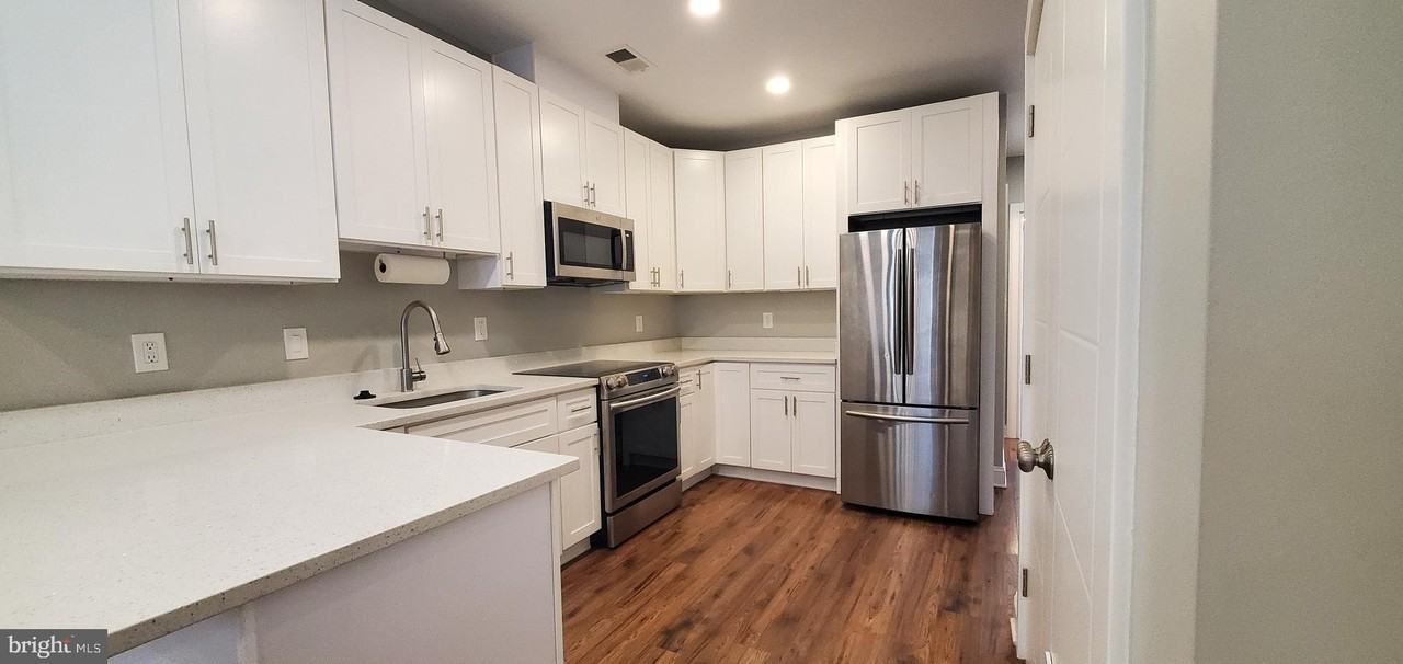 3110 Georgia Ave Nw #403 - Photo 3 of 18