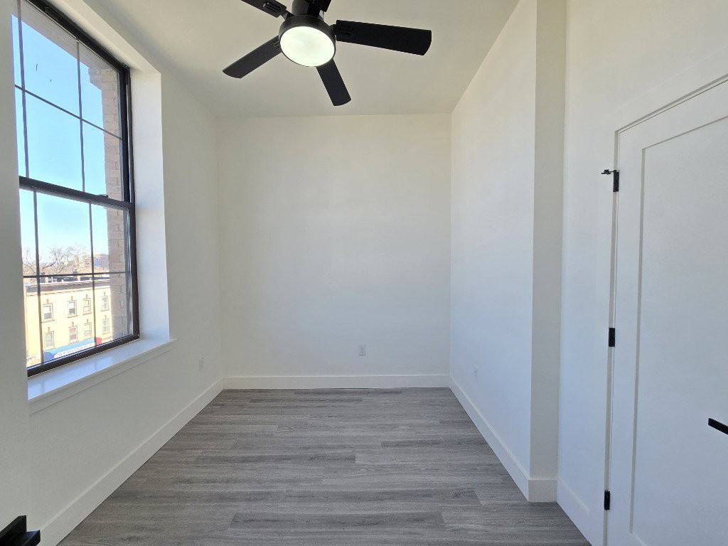 540 Central Ave #306B - Photo 4 of 8