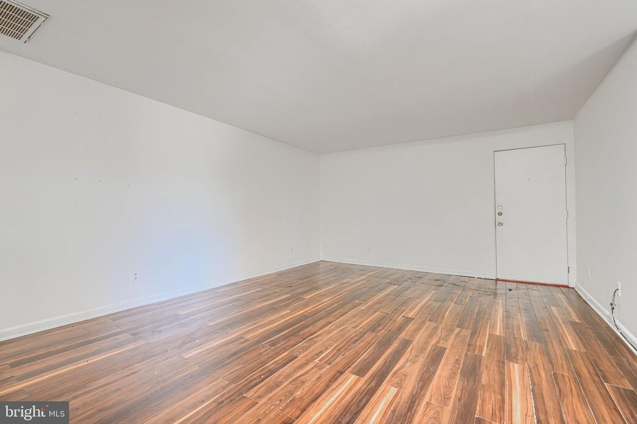 3321 Liberty Heights Ave Apt 105 - Photo 7 of 21