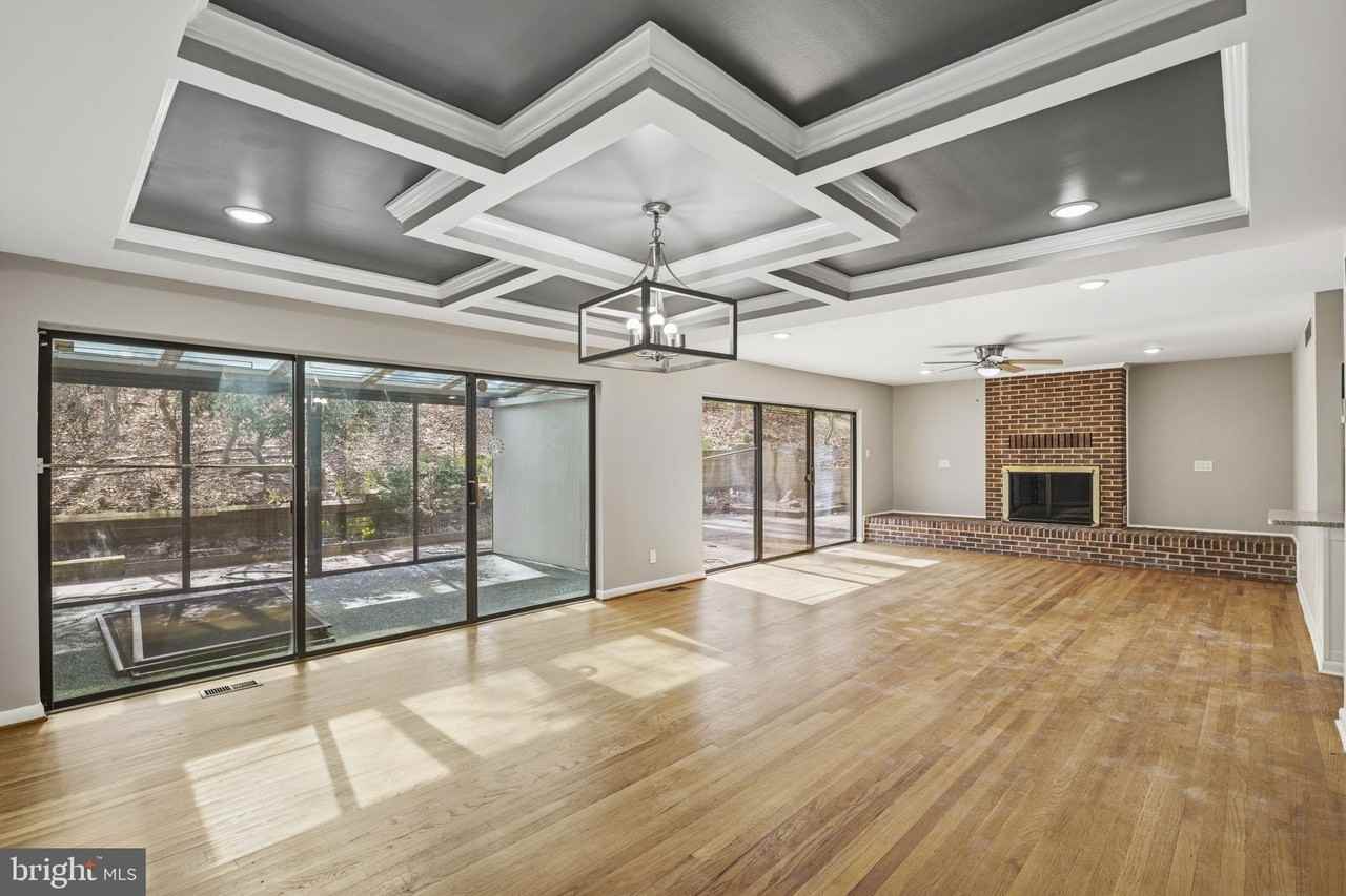 2815 Northwind Rd - Photo 3 of 21