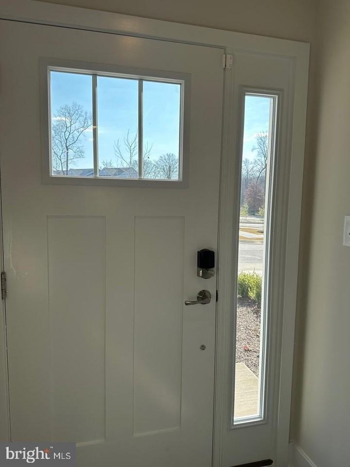 1710 Huber Rd - Photo 4 of 38