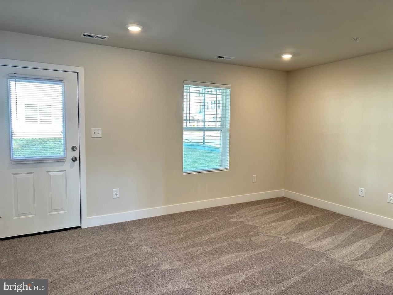 1710 Huber Rd - Photo 7 of 38