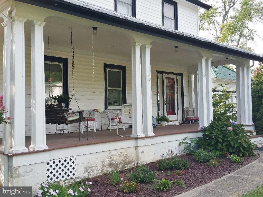 4110 Old Town Rd - Photo 4 of 50