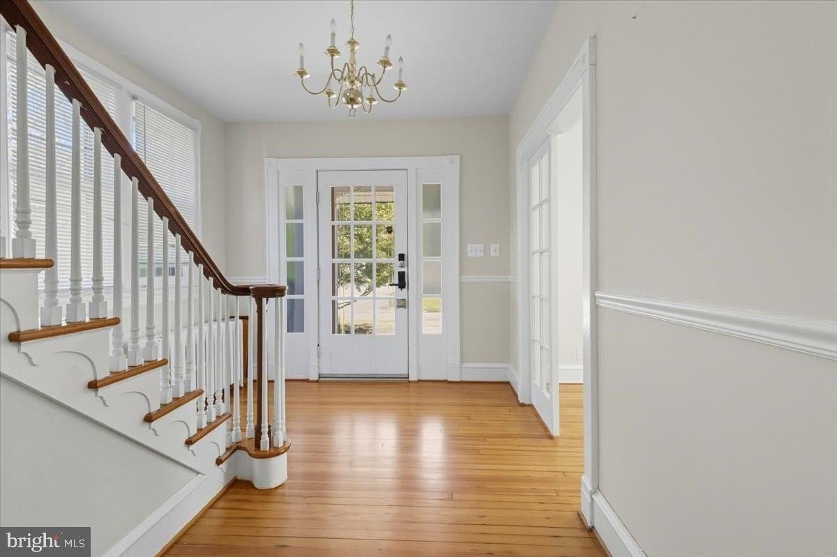 4110 Old Town Rd - Photo 5 of 50