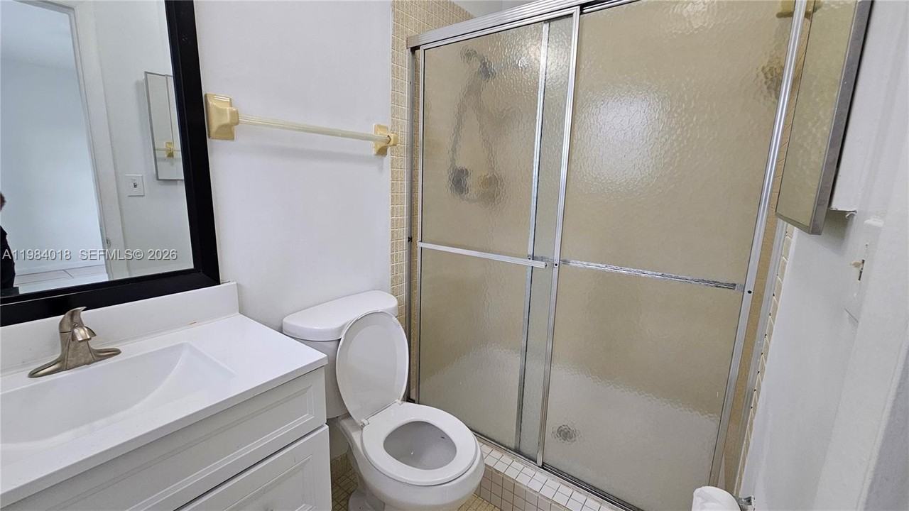 2320 Southwest 105th Street - Photo 4 of 8