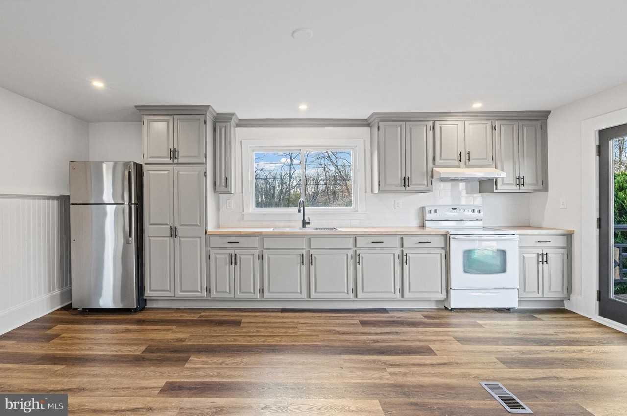 3446 Cedar Church Rd - Photo 5 of 31