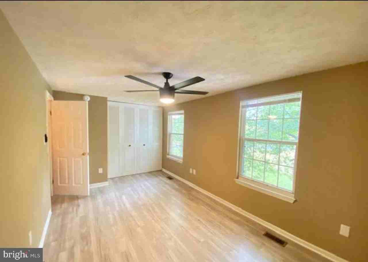 14103 Armilla Ct - Photo 2 of 19