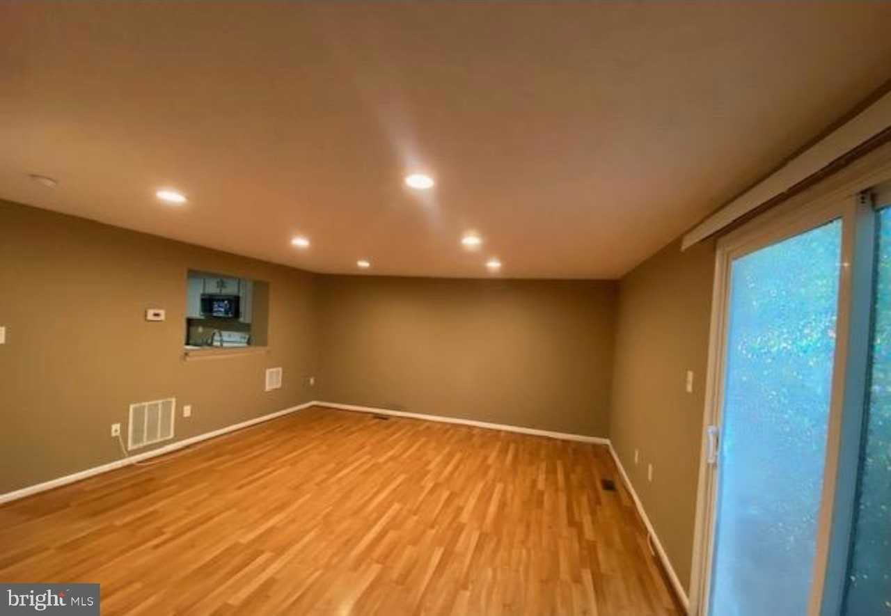 14103 Armilla Ct - Photo 7 of 19