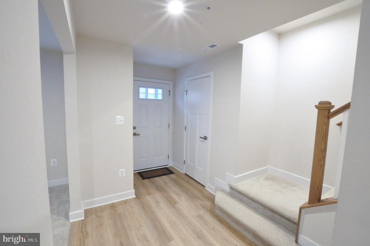 5437 Cedar Grove Dr - Photo 4 of 37