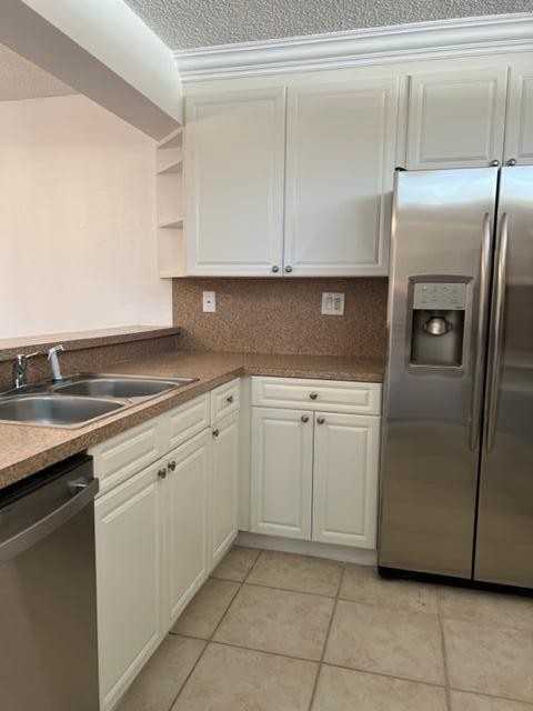 8285 Severn Dr - Photo 6 of 35
