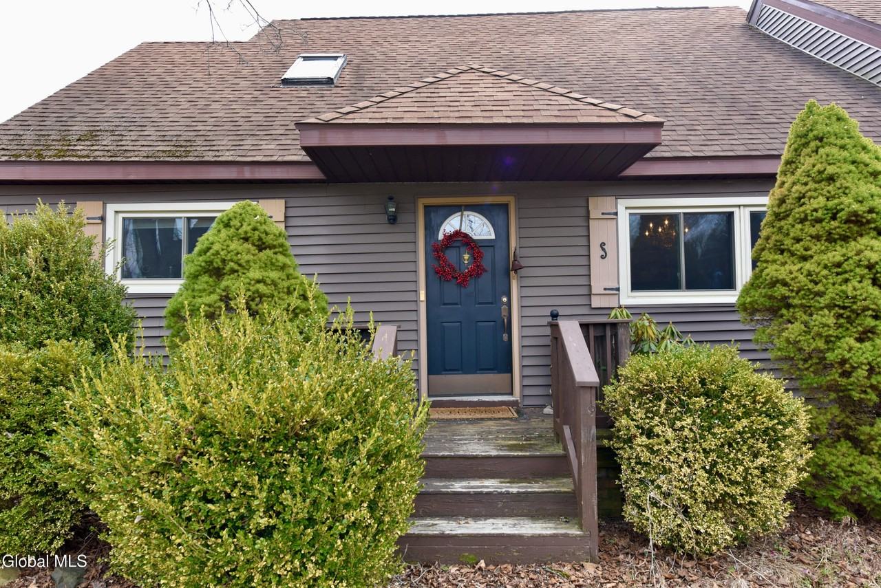 467 County Route 75 - Photo 4 of 32