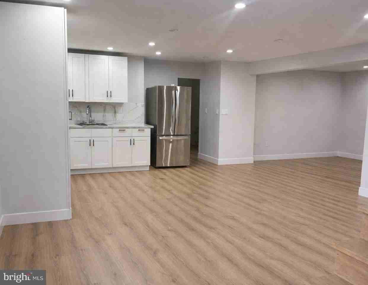 506 Pine Hill St - Photo 4 of 17