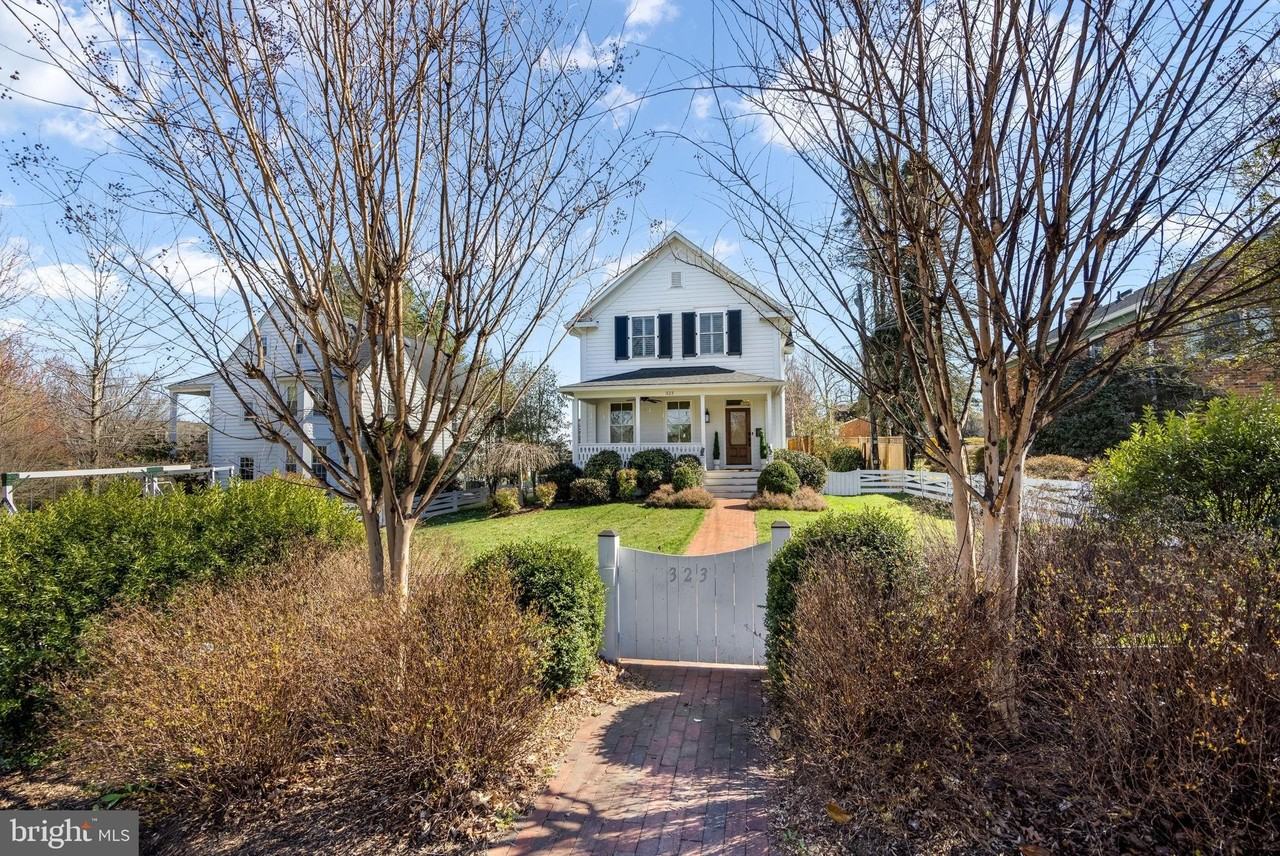 323 S West St - Photo 7 of 50