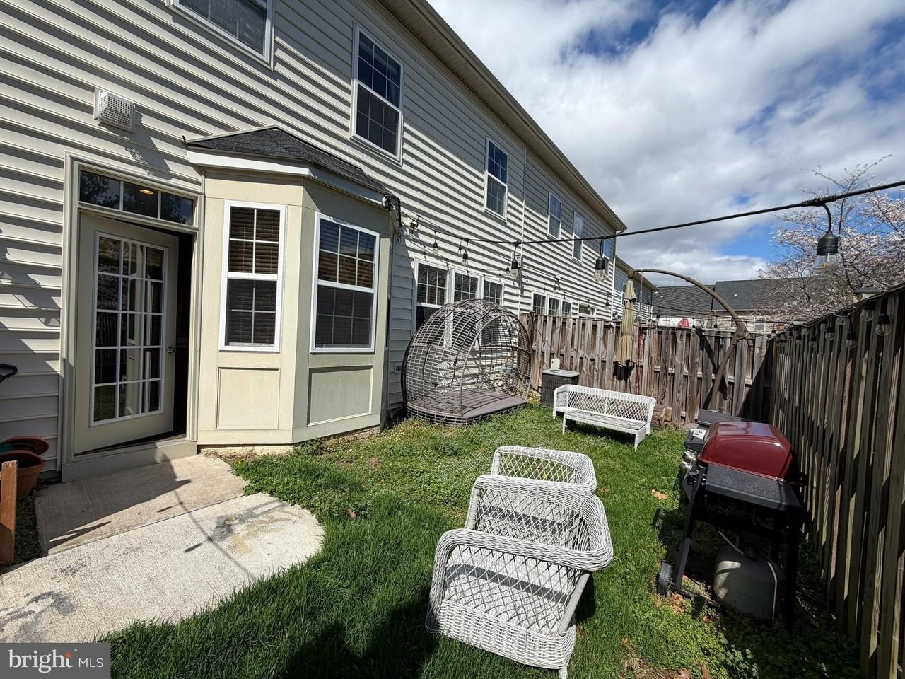 308 Quinton Oaks Cir - Photo 7 of 7