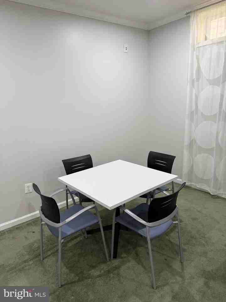 8159 Gilroy Dr - Photo 5 of 34