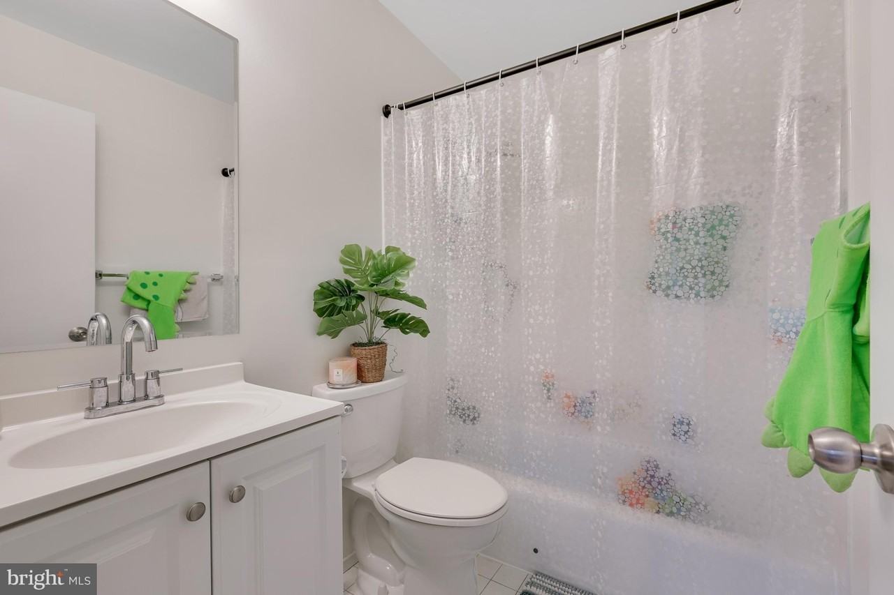 11232 Handlebar Rd - Photo 7 of 50