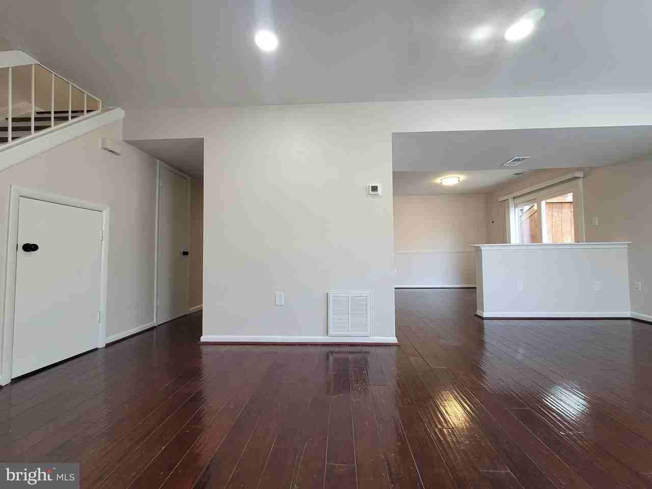 5674 Oak Tanager Ct - Photo 4 of 40