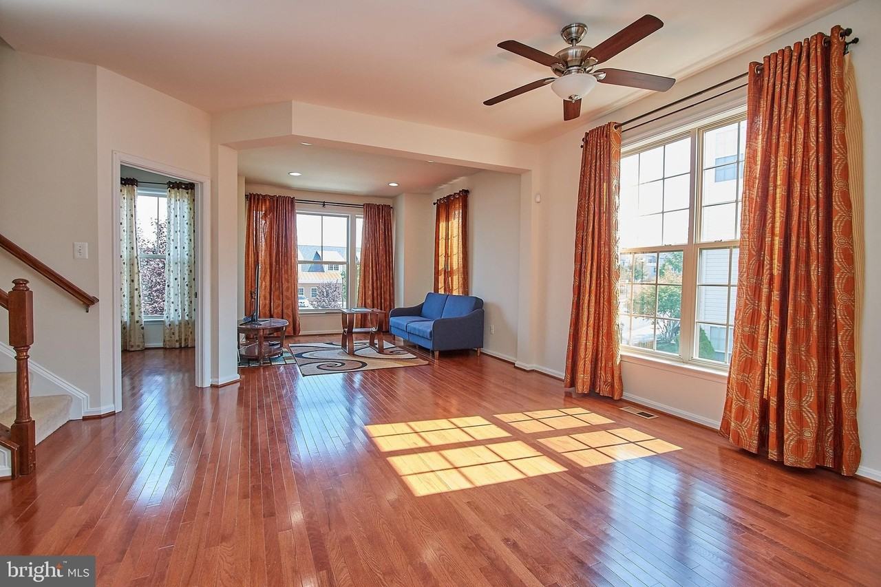 42649 Macauley Pl - Photo 2 of 30