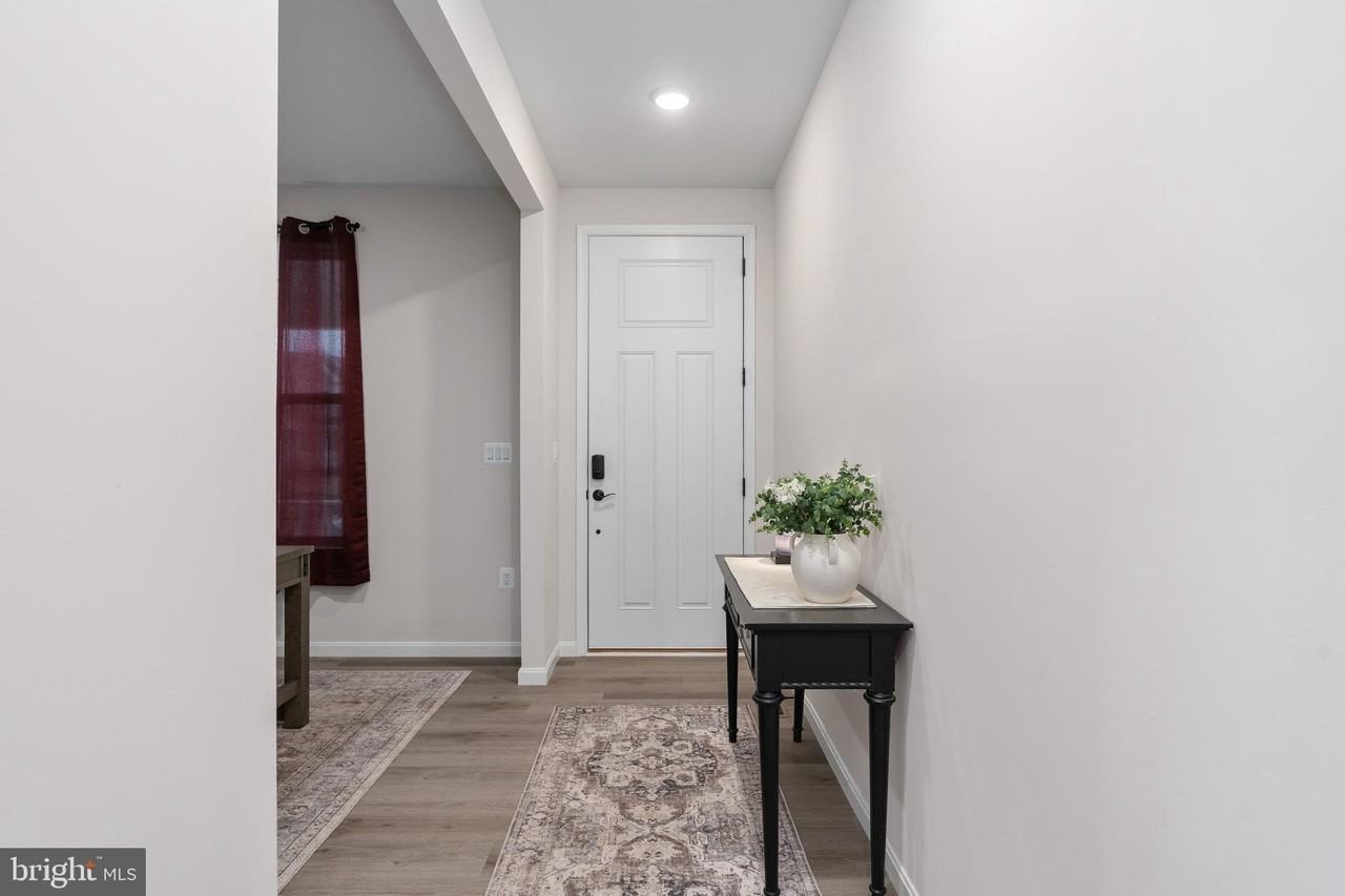 35514 Aspen Way - Photo 3 of 50