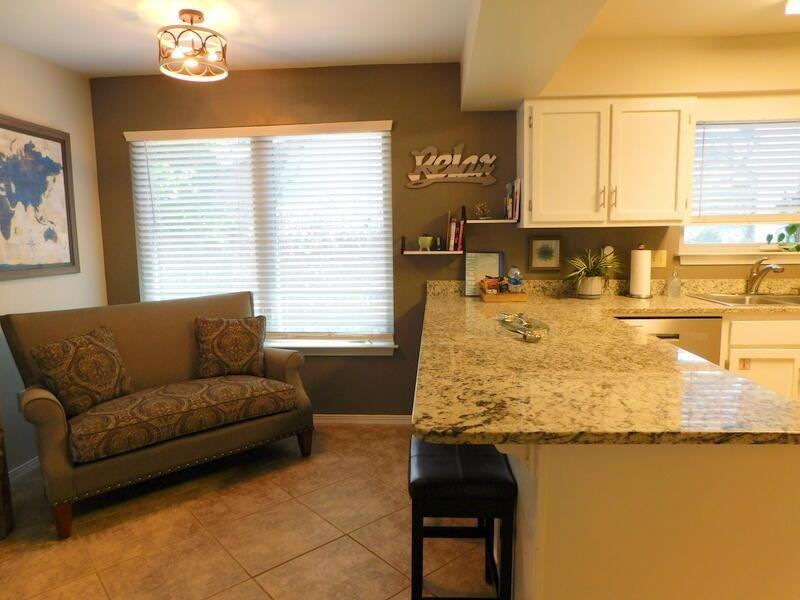 939 Ridgewood Way - Photo 6 of 50