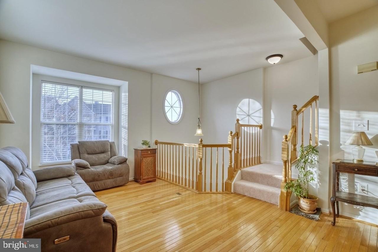 3563 Sherbrooke Cir - Photo 7 of 30