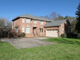 featured image of 5330 Foxlair Rd