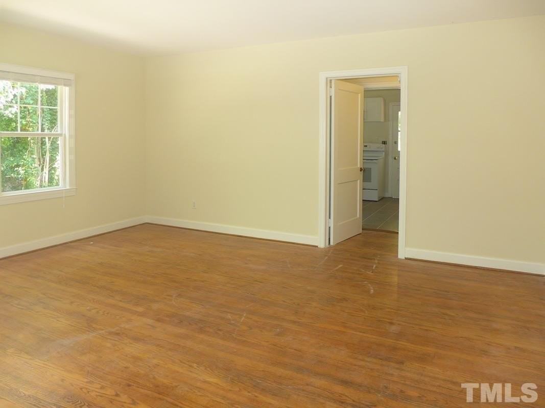 731 Raleigh Rd - Photo 3 of 14