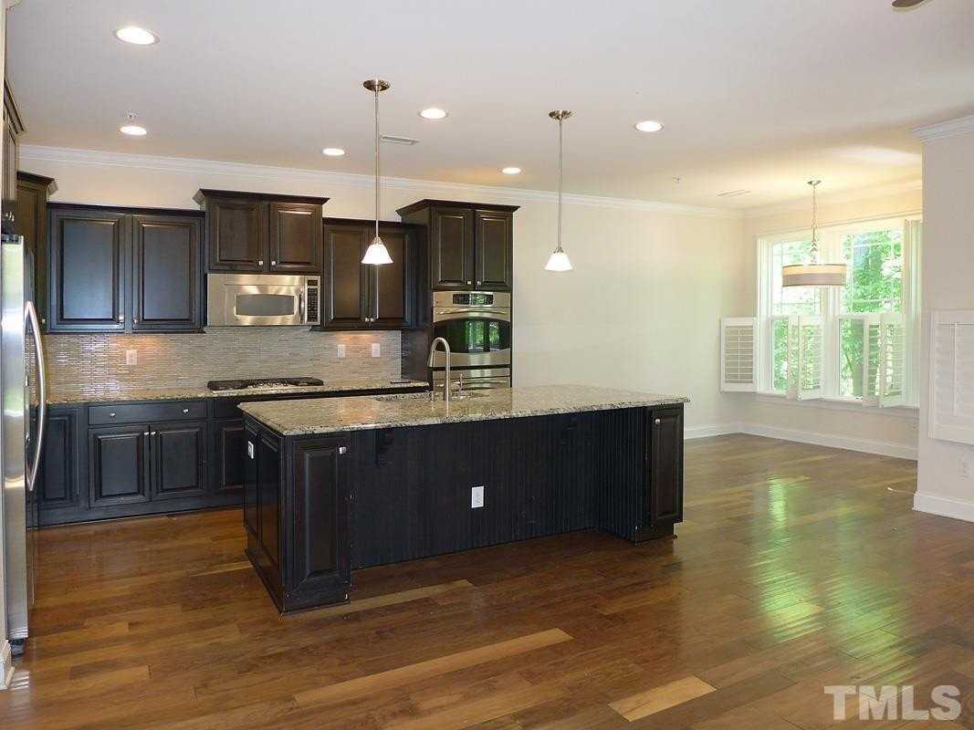 304 Rose Walk Ln - Photo 7 of 22