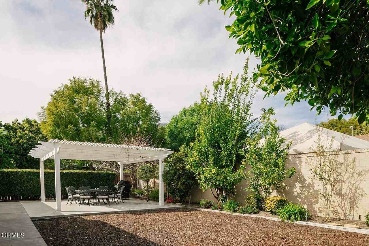 2506 Weston Pl - Photo 2 of 50