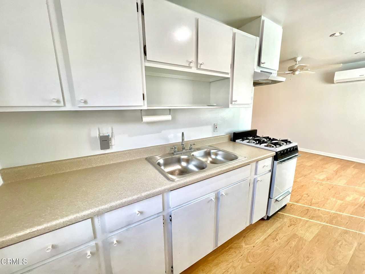 3123 Stevens St - Photo 7 of 14