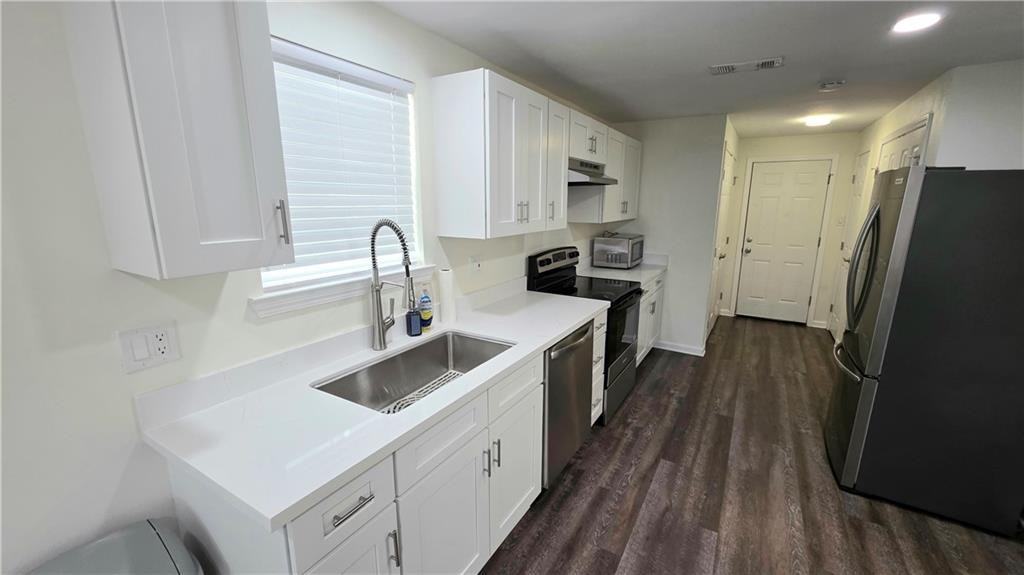 114 Treuil Ln - Photo 4 of 11