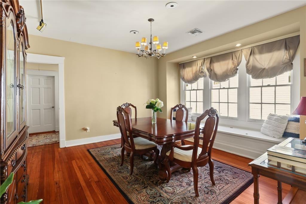 2725 Chestnut St - Photo 7 of 21