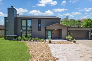 featured image of 7703 Bobbitt Ln #D