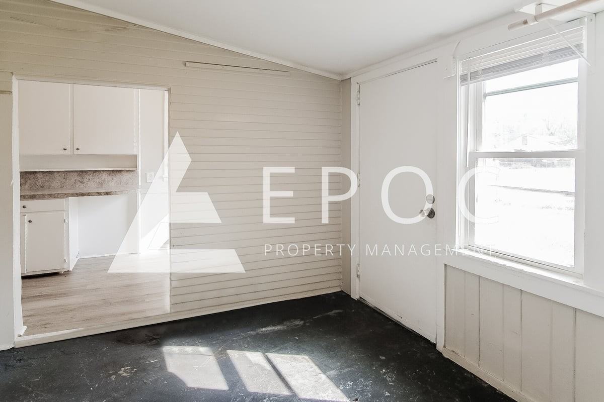 4701 S 30th West Ave - Photo 4 of 15