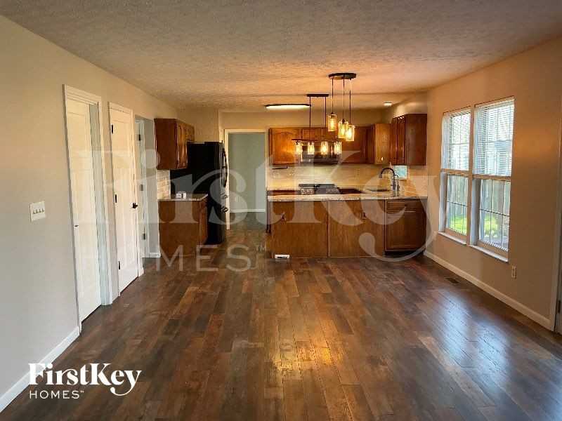 6259 Rising Sun Dr - Photo 3 of 10