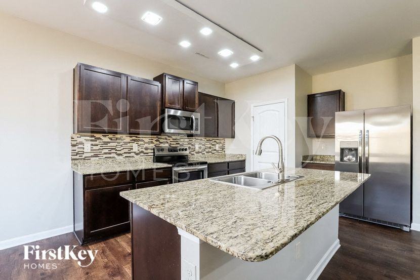 3280 Heatherwood Dr - Photo 6 of 15