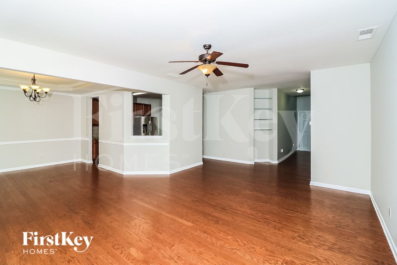 510 Tallapoosa Trl - Photo 4 of 16