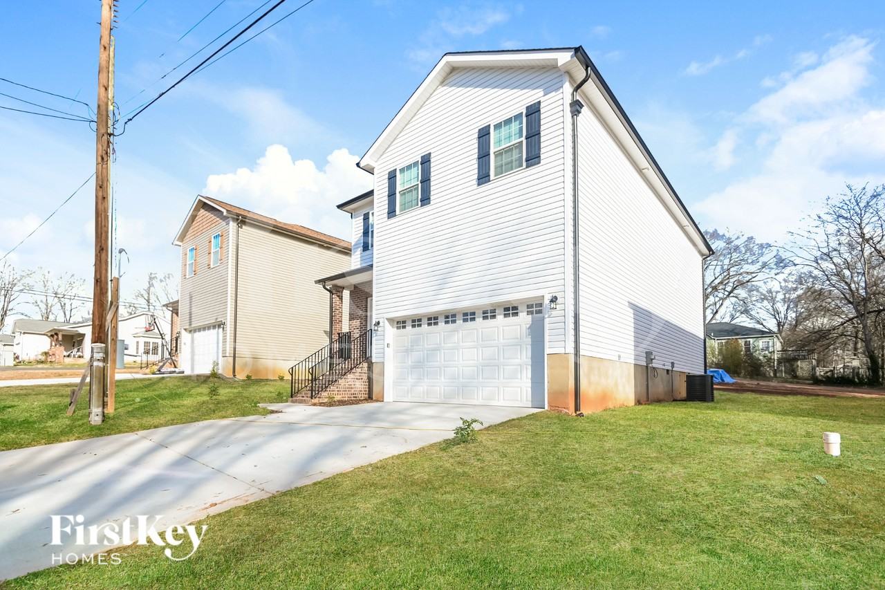 1250 Pless St Nw - Photo 2 of 15