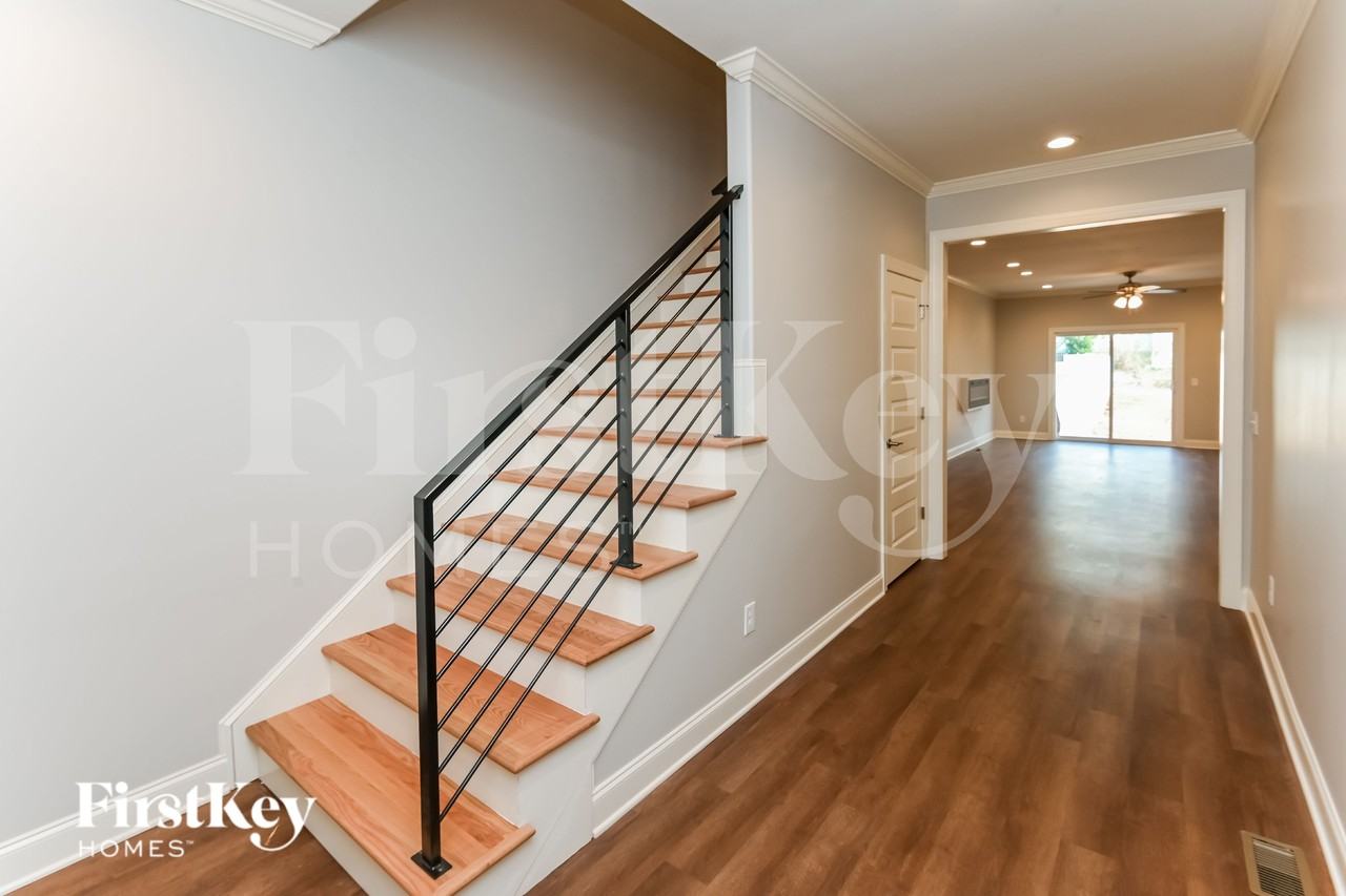 1250 Pless St Nw - Photo 3 of 15