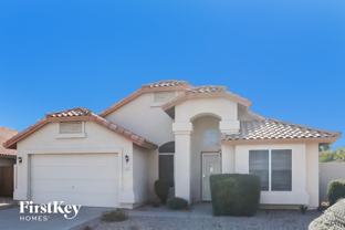 12557 W Holly St - Photo 1 of 1