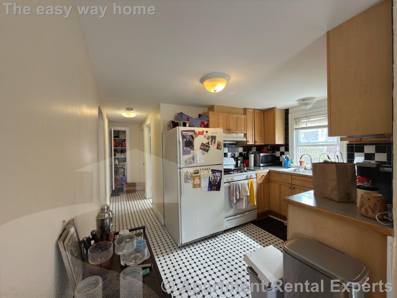 28 Linden Ave #1 - Photo 4 of 12