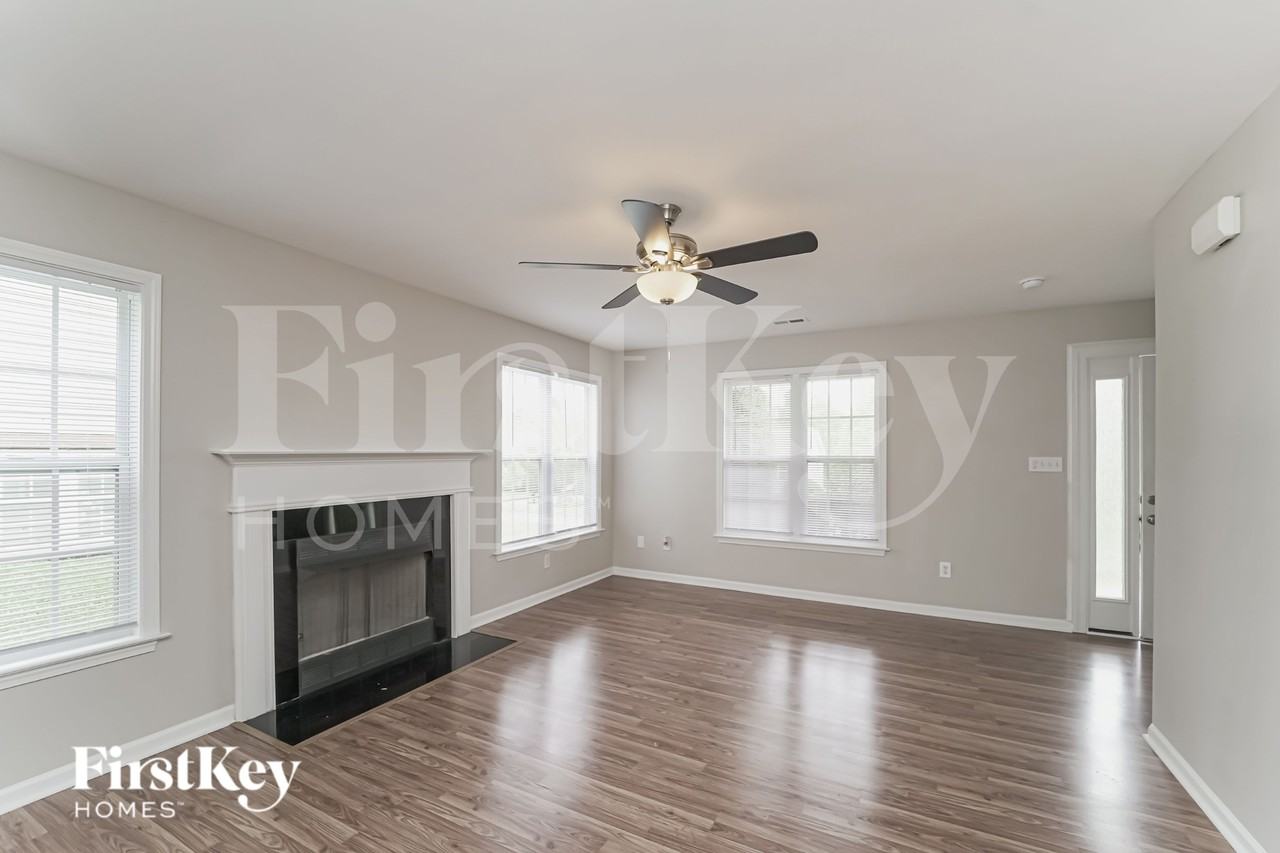 104 Arbor Ridge Rd - Photo 3 of 16