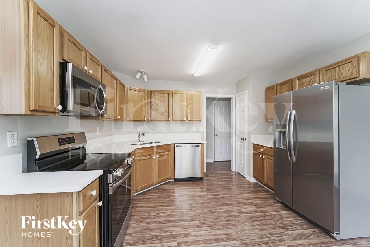 104 Arbor Ridge Rd - Photo 6 of 16