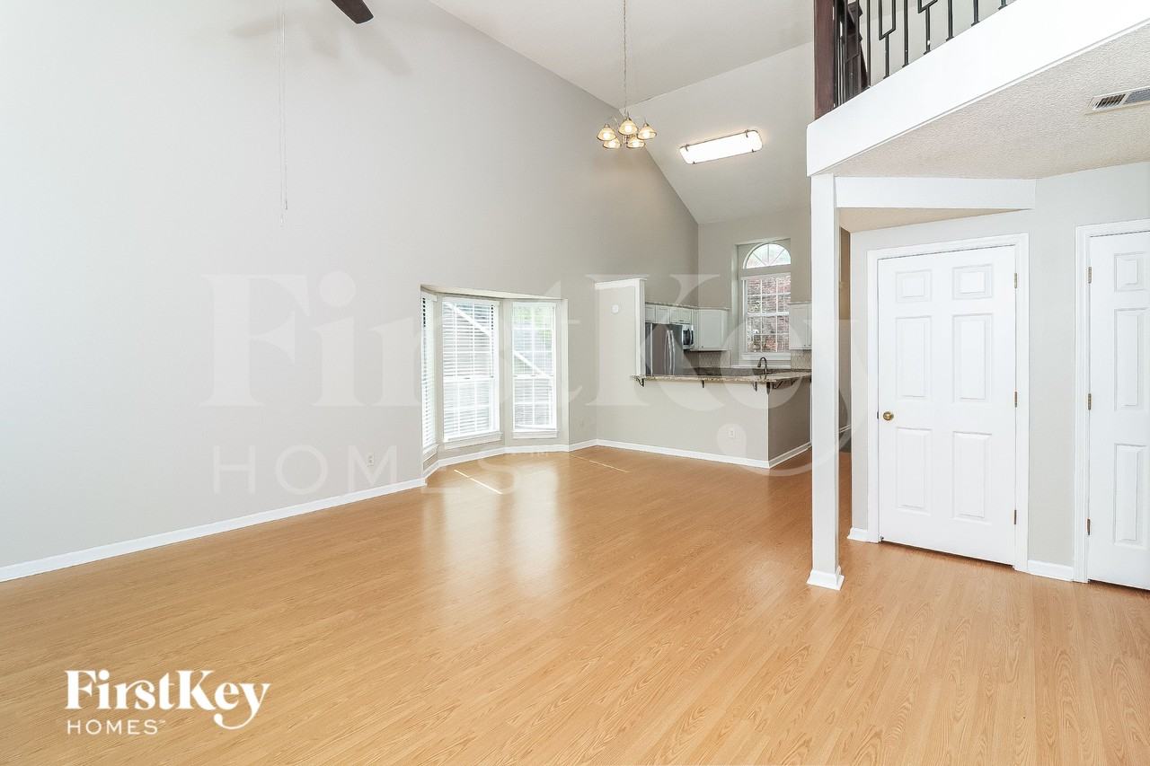 4242 Abington Walk Nw - Photo 3 of 15