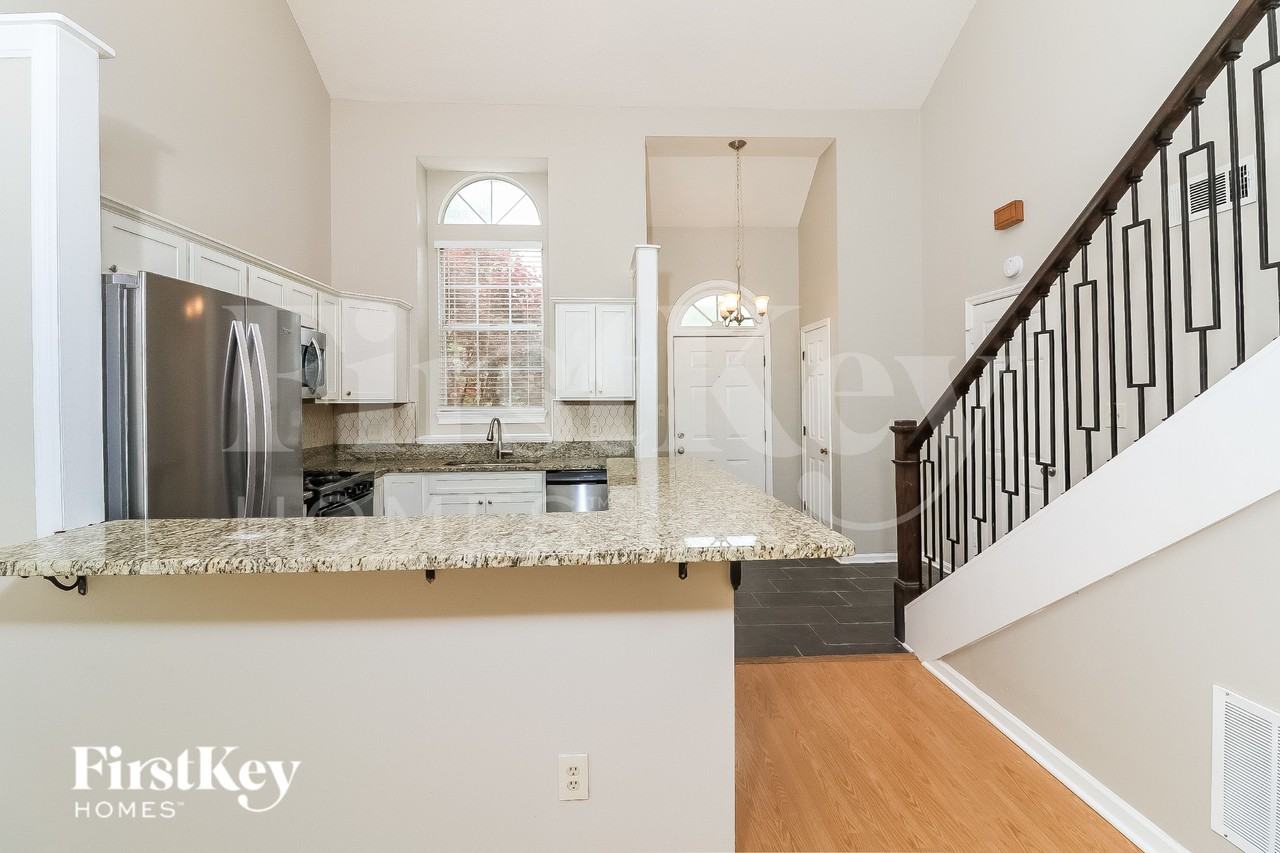 4242 Abington Walk Nw - Photo 6 of 15